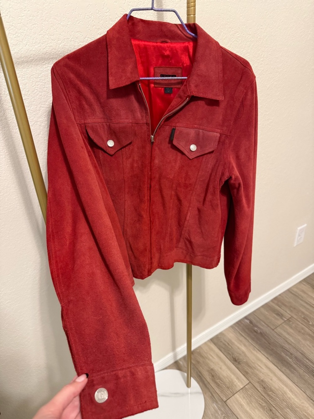 ❤️🍒Vintage Guess Genuine Red Suede Zip Up Trucker Jacket - Size Medium🍒❤️